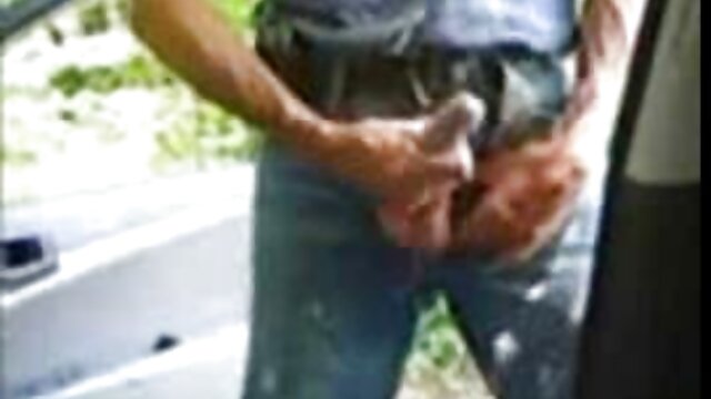 Menakjubkan :  Bubble butt Ebony perempuan murahan video lucah pembaca berita tv3 menghisap zakar sebelum mendapat zakar putih Panas lucah filem 