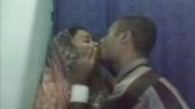Menakjubkan :  Cantik berambut merah sayang Savannah Fox sedap kena jolok menunggang pecker tebal Panas lucah filem 